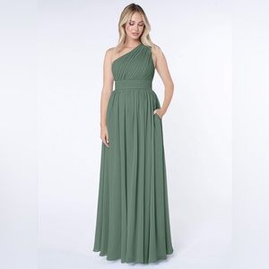 Azazie Molly Eucalyptus A8 Not Tailored